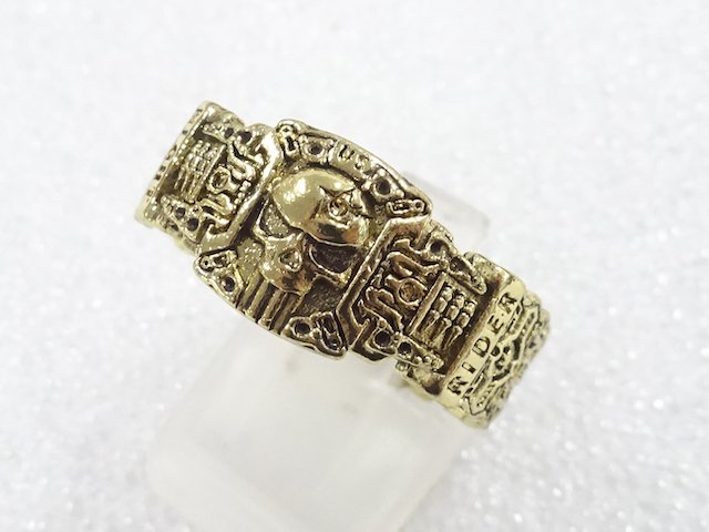Ring (size 21.5)