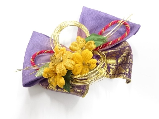 JAPANESE KIMONO / ANTIQUE HAIR ACCESSORY