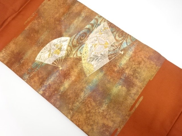 蒔絵金彩錦　扇に花・蝶模様織り出し　名古屋帯