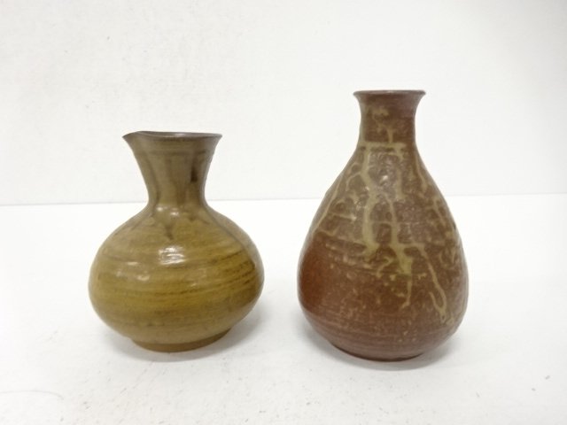 JAPANESE COLLECTIBLE / TOKURI 2-PIECE SET