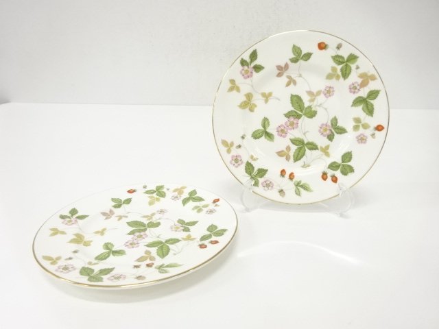 WEDGWOOD　ウェッジウッド　ワイルドストロベリー　プレートペア(15センチ)　洋食器