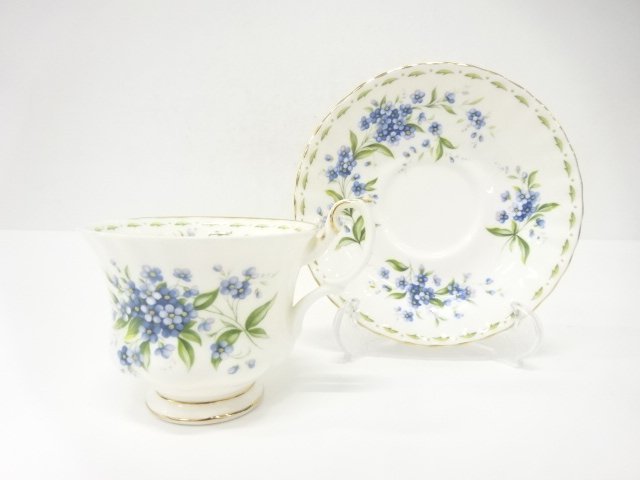 ROYAL ALBERT　ロイヤルアルバート　FLOWER OF THE MONTH SERIES　カップ＆ソーサー　洋食器