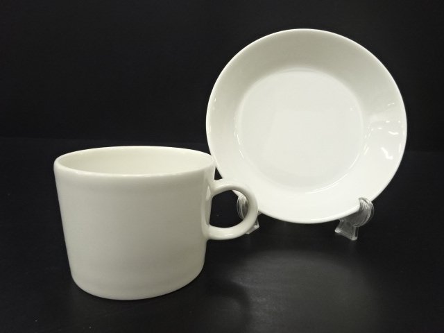 iittala　イッタラ　カップ＆ソーサー　洋食器