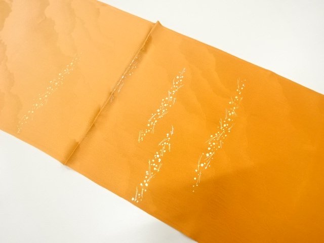 未使用品　正絹　金彩　帯揚げ