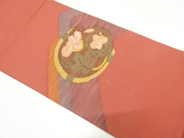 山並みに花模様織り出し　袋帯