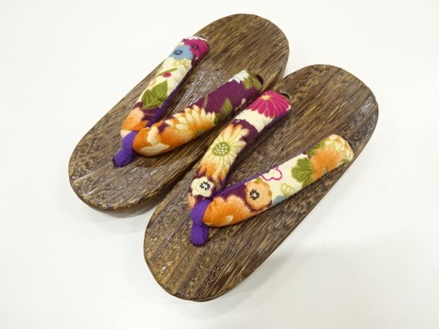 未使用品　焼桐子供用下駄(18センチ)