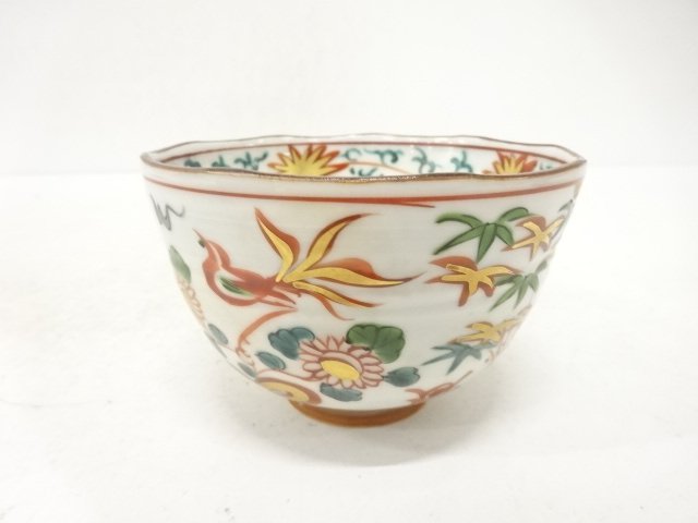 赤絵　花鳥　茶碗(保護箱付)