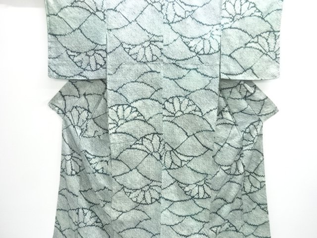 本総絞り　花青海波模様小紋着物