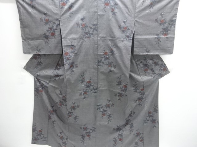 草花模様織出し本場泥大島紬着物（5マルキ）