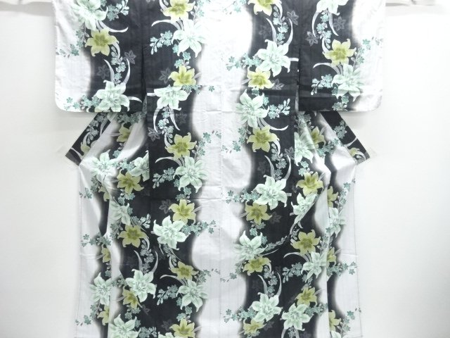 花模様浴衣