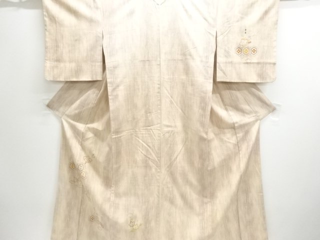 アンティーク　花亀甲に椿梅模様刺繍手織り紬着物