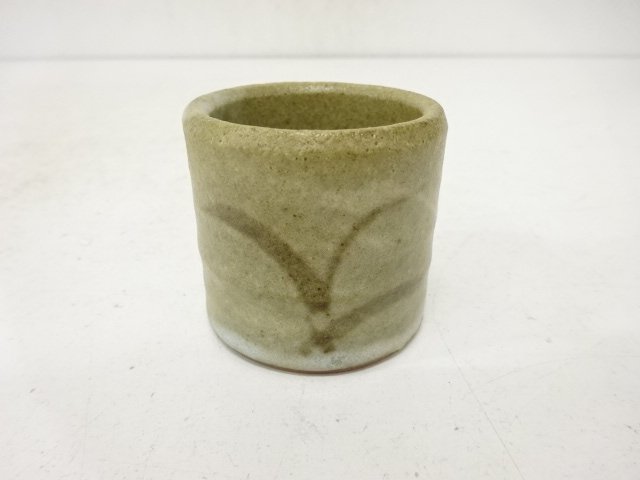 灰釉　蓋置