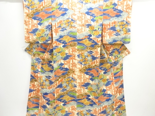 縮緬地　型染鶴に草花模様小紋着物