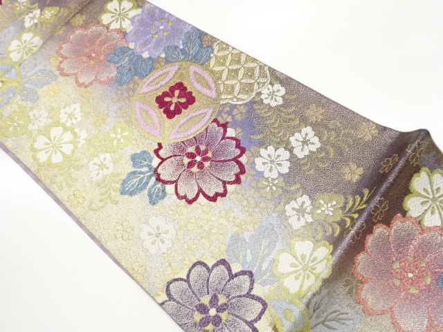 花々に七宝・花菱模様織出し袋帯