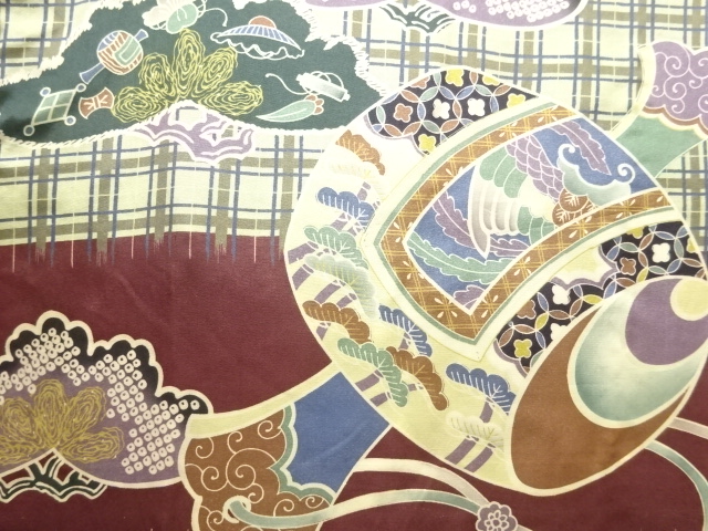 JAPANESE KIMONO / ANTIQUE MENS HAORI / SILK / DORO OSHIMA TSUMUGI / HAMMER & PINE (lining)