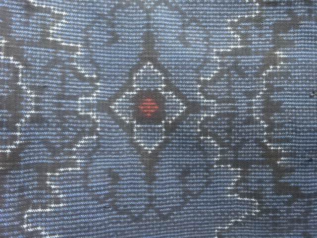 JAPANESE KIMONO / ANTIQUE KIMONO / SILK / DORO OSHIMA TSUMUGI (5 maruki) / WOVEN ABSTRACT FLOWER