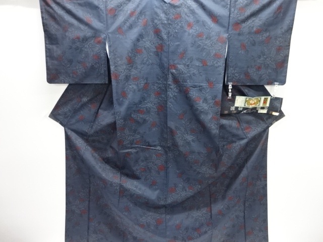 草花模様織出し本場泥大島紬着物