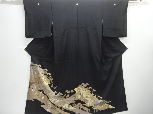 JAPANESE KIMONO / TOMESODE / SILK / EMBROIDERY / JIGAMI & FLOWERS & CARRIAGE