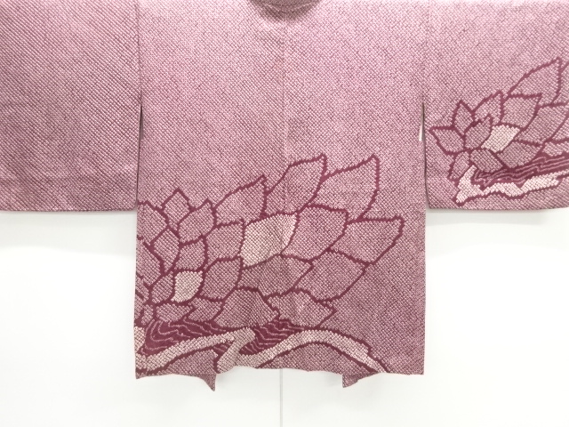 アンティーク　本総絞り流水に葉模様絵羽織