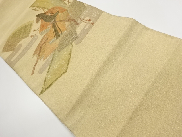 金彩人物に地紙・古典柄模様袋帯