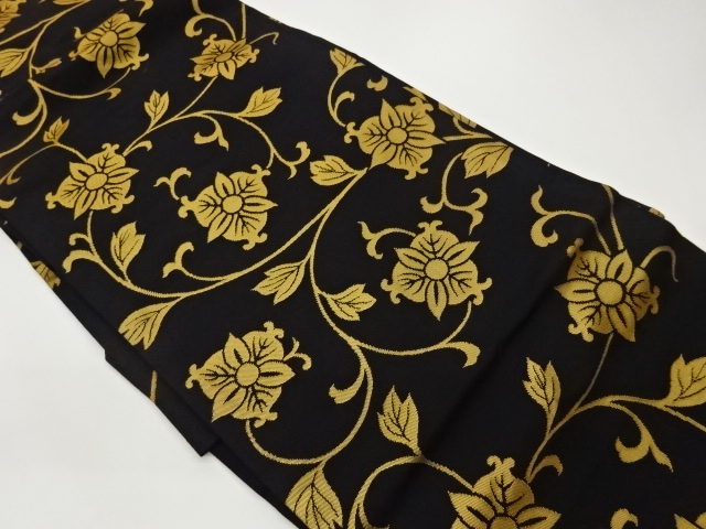 唐草模様織出し名古屋帯