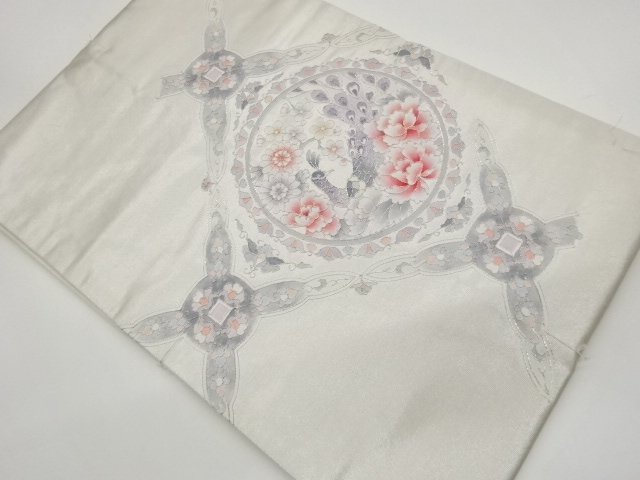 未使用品　銀駒刺繍孔雀に花々模様名古屋帯