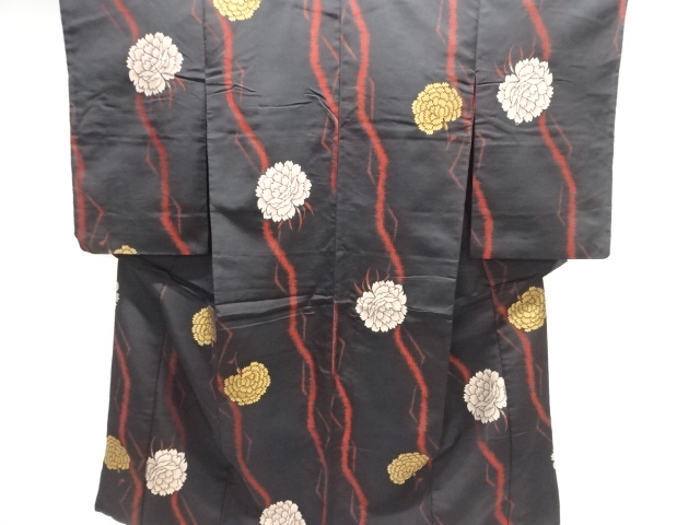 Taisho-roman woven kimono with floral pattern