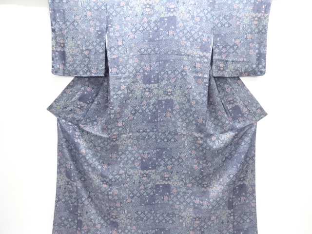 未使用品　重ね色紙に花鳥・古典柄小紋着物