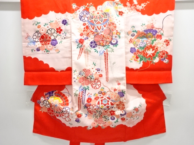 鞠に草花模様子供着物（長襦袢内袖付き）