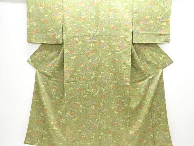 蝶に草花模様小紋着物