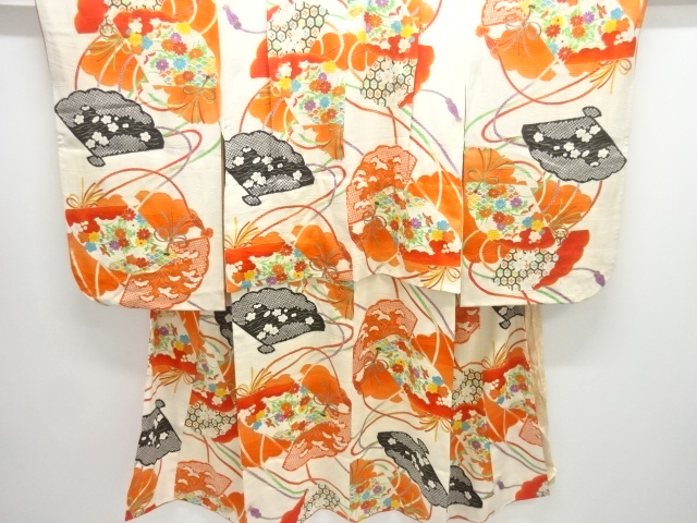 JAPANESE KIMONO / ANTIQUE KIMONO / FLORAL / PLANT PATTERNS A FAN-SHAPE