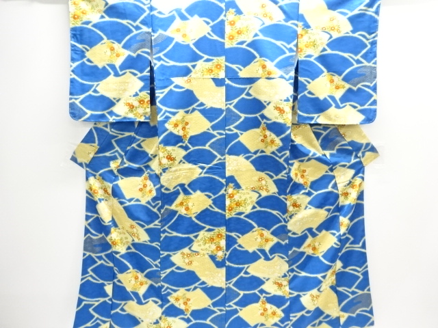 未使用品　地紙に菊模様小紋着物