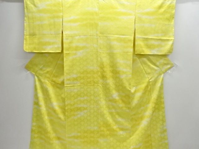 未使用品　青海波模様付け下げ小紋着物