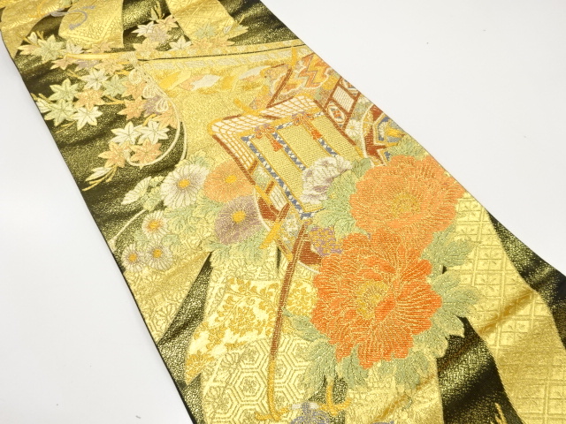 宗sou アンティーク 疋田雲に菊・桐・松竹梅模様刺繍振袖