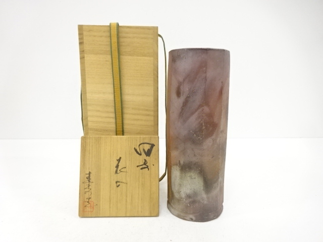 JAPANESE POTTERY / BIZEN WARE HANAIRE FLOWER VASE / ARTISAN WORK