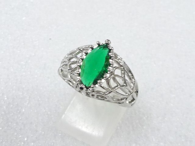 COLORED STONE FASHION RING / JP SIZE 20