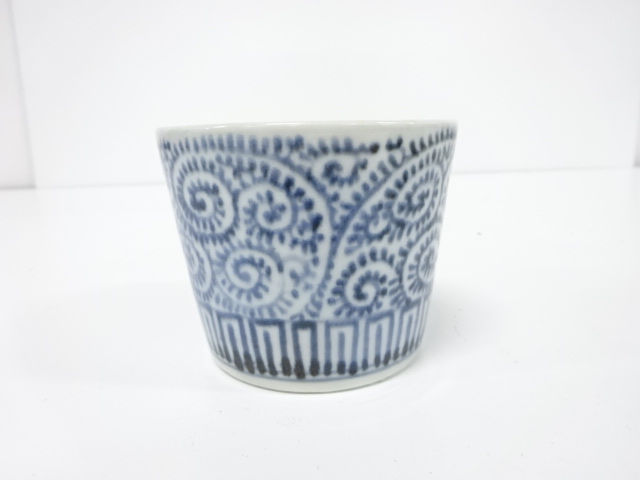 JAPANESE COLLECTIBLE / KO-IMARI / SOMENWARE / TAKO-KARAKUSA / SOBA-NO-