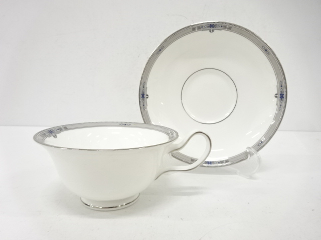 WEDGWOOD Wedgwood Amherst Tea Cup & Saucer Western Tableware