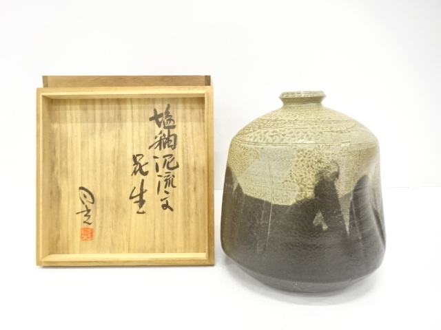 JAPANESE CERAMICS / FLOWER VASE / ARTISAN WORK