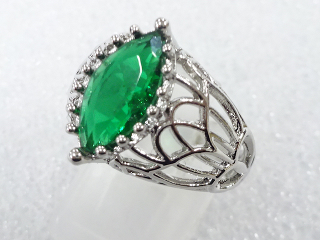 色石　指輪(12号)