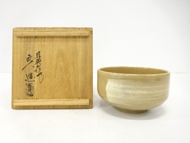JAPANESE TEA CEREMONY / AKAHADA WARE TEA CHAWAN / BRUSH-MARKED / ARTISAN WORK