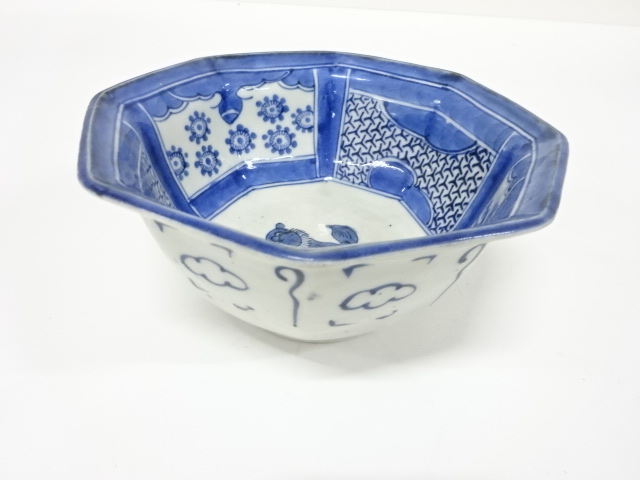 Ko-Imari, Sometsuke ware, potted