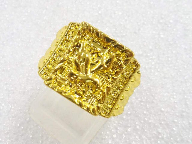 Ring (size 13.5)