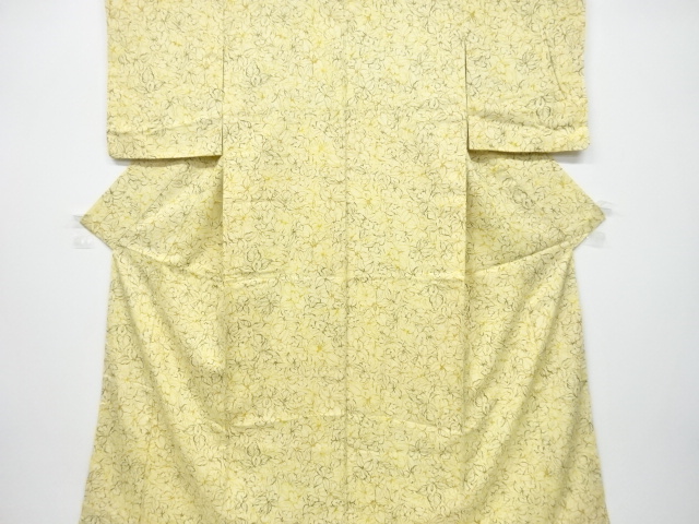 リサイクル　花模様小紋着物