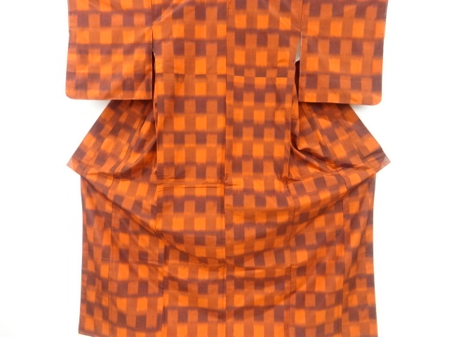 リサイクル　未使用品　絣市松模様織出し手織り節紬着物
