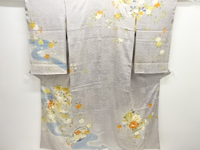 JAPANESE KIMONO / ANTIQUE KIMONO / SILK / MON KINSHA / EMBROIDERY / FLOWER ROUNDEL