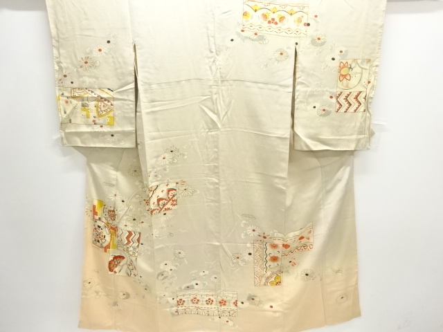 JAPANESE KIMONO / ANTIQUE KIMONO / SILK / EMBROIDERY / KINSHA / FLOWER CREST