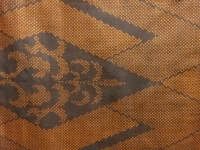 JAPANESE KIMONO / ANTIQUE KIMONO / SILK / DORO OSHIMA TSUMUGI / WOVEN ARABESQUE