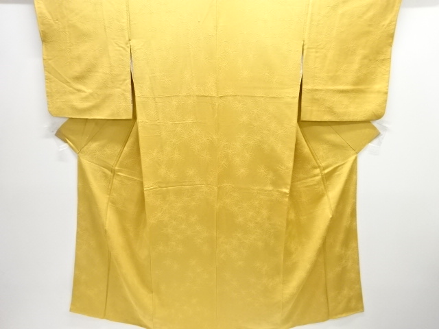 花模様織出し色無地着物