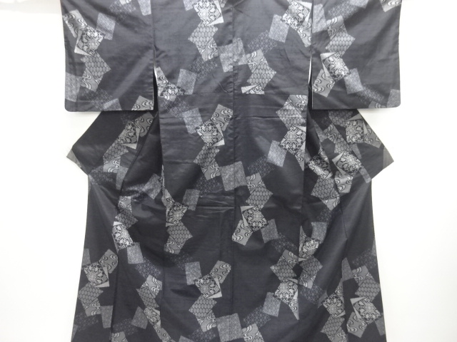 アンティーク　色紙に花古典柄織り出し手織り紬着物